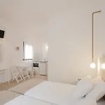 Paris & Apartament Agia Paraskevi (Skiathos)