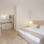 Paris & Agia Paraskevi (Skiathos)