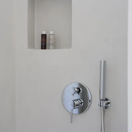 Paris & Agia Paraskevi (Skiathos)