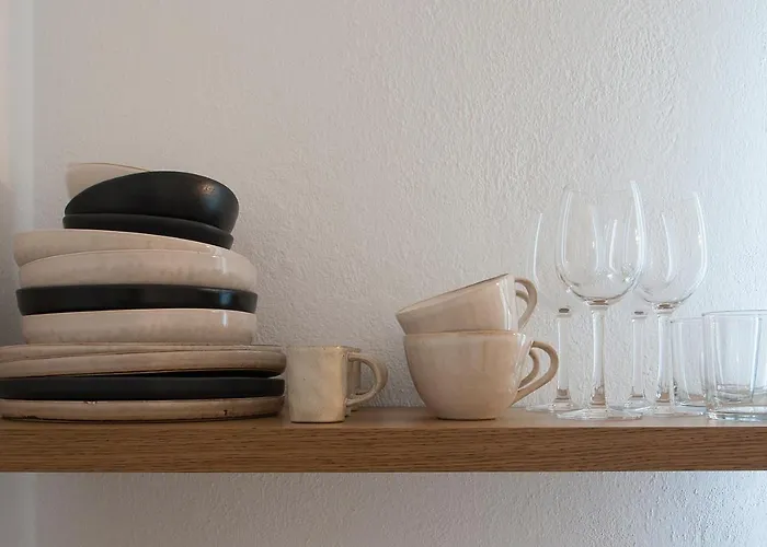 Paris & * Agia Paraskevi (Skiathos)