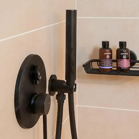 Paris & Διαμέρισμα